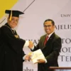 Rektor Fokus Saja di Kampus