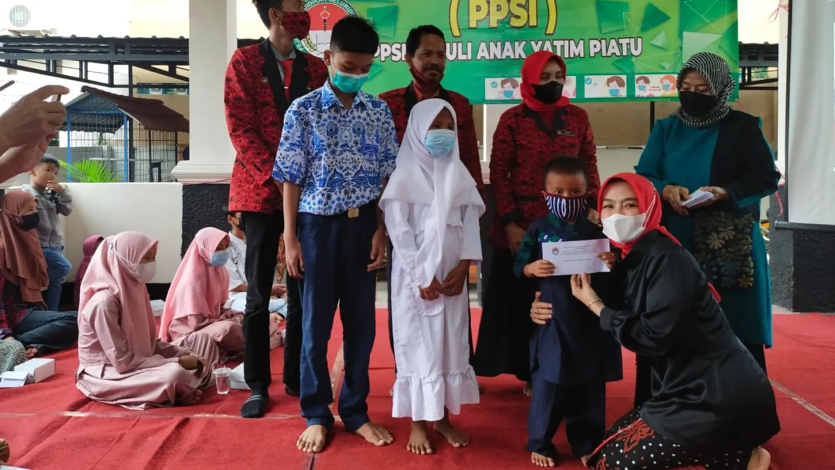 Tebar Santunan bagi Anak Yatim