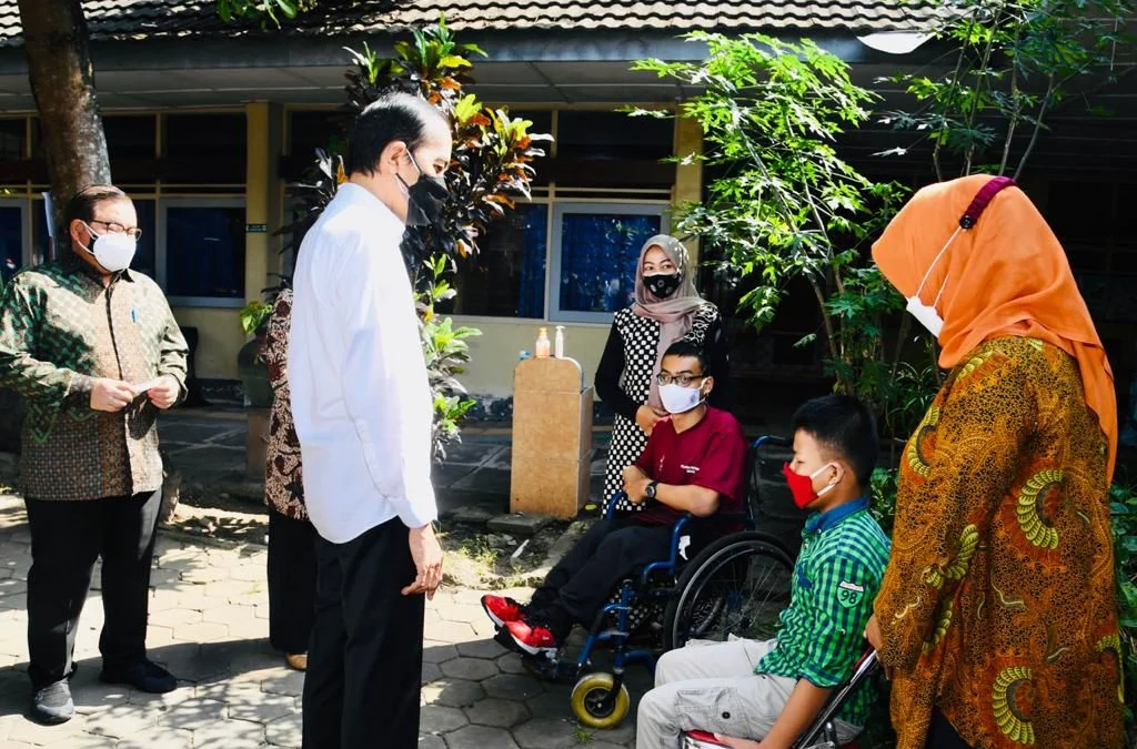 Presiden: Siap Transisi ke Endemi, Mulai Belajar Hidup Bersama Covid