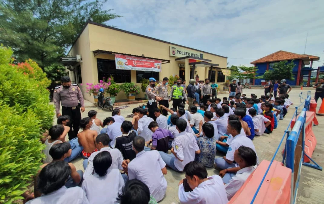 Tawuran Akbar Libatkan 9 SMK