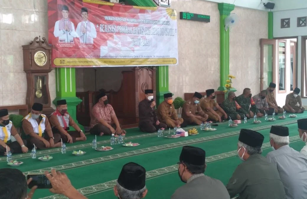 Bupati Keliling Majalengka, Jaga Kiai dan Santri