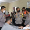 Sudah Mahal Masih Saja Antre Panjang