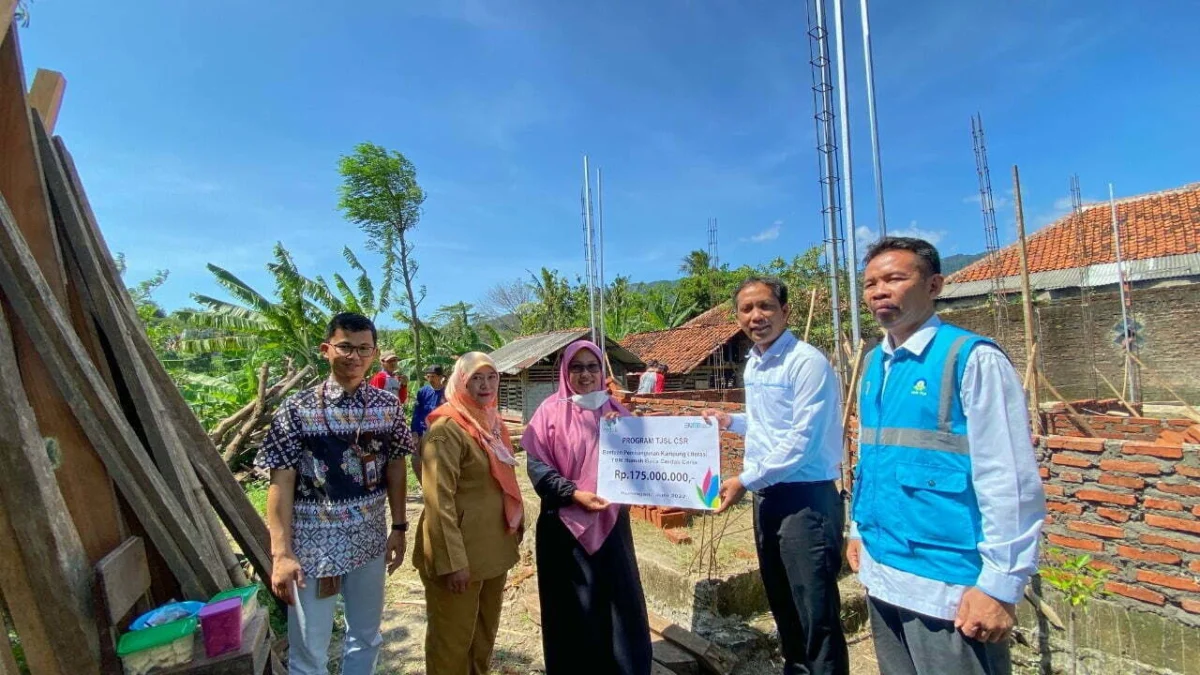 PLN Wujudkan Taman Bacaan Masyarakat