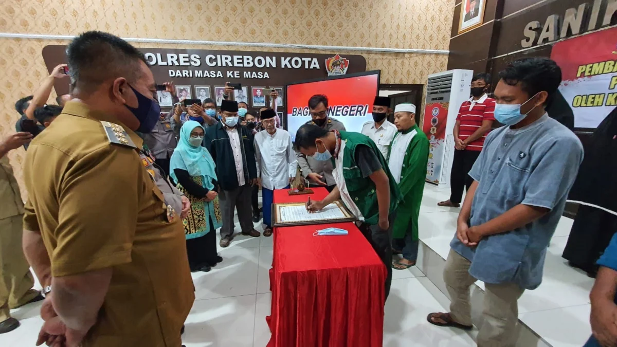 KM Cirebon Kembali ke NKRI