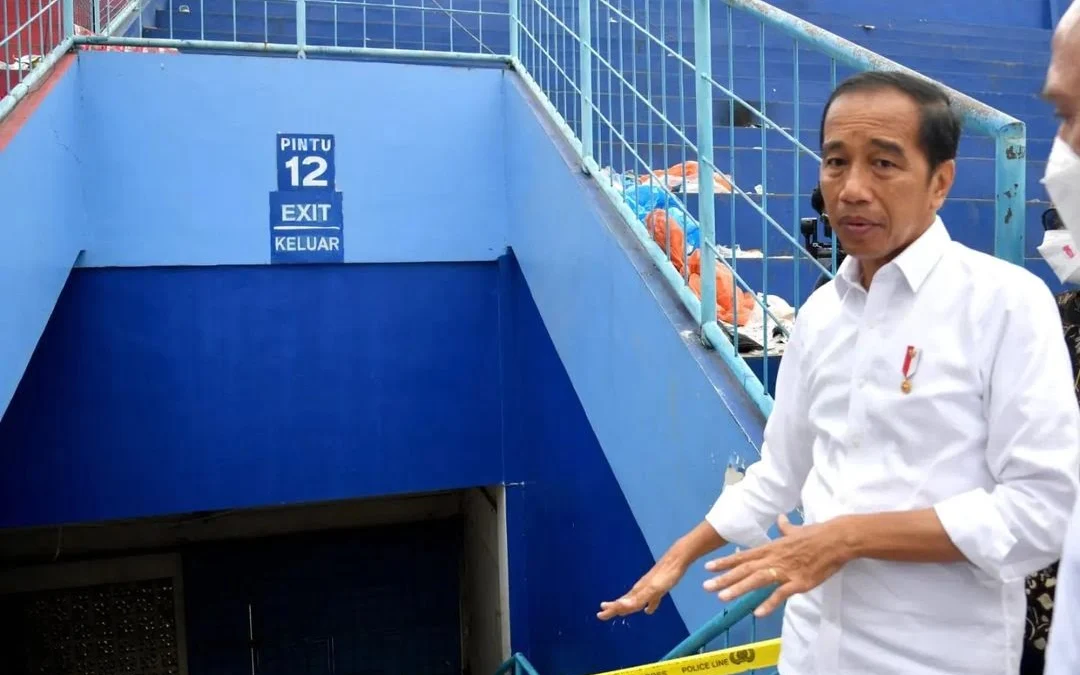 Jokowi: Memang Perlu Evaluasi Total