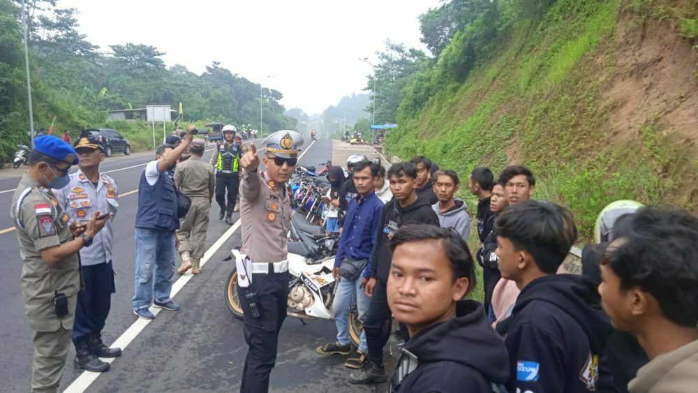 Polisi dan Tim Gabungan Amankan 15 Sepeda Motor Tanpa Surat di Jalan Baru Kuningan