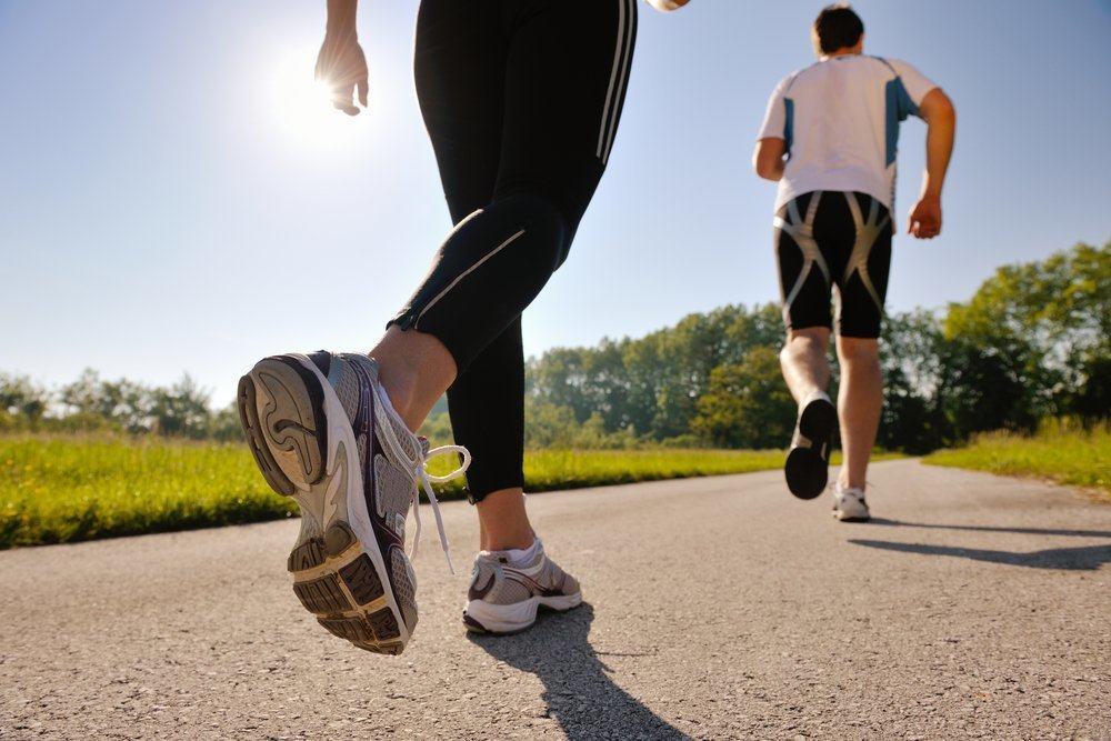 sepatu running lokal terbaik