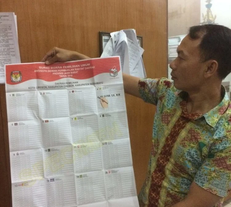 Sistem Pemilu Proporsional Tertutup Hidupkan Oligarki