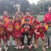 Dua tim Sekolah Sepak Bola (SSB) Brawijaya Klinik PCM Desa Karangsambung meraih juara