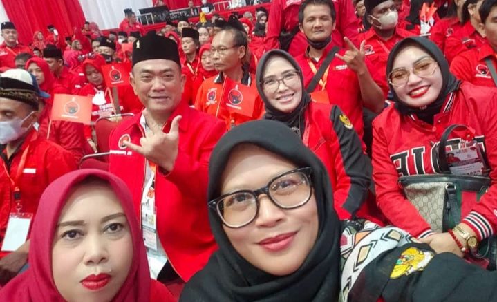 Walikota Cirebon Drs H Nashrudin Azis