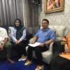 Partai Demokrat menyikapi mundurnya Nashrudin Azis dan kini bergabung dengan PDIP.