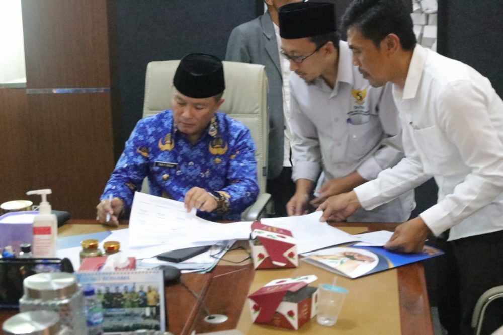 Baznas Kuningan Tetapkan Zakat Fitrah Rp30 Ribu Per Jiwa