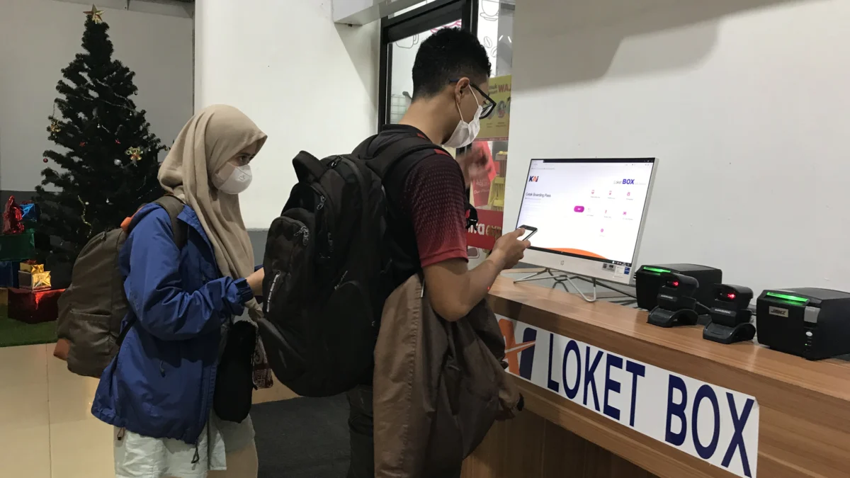 Beli Tiket Kereta Api Bisa Dapat Umroh