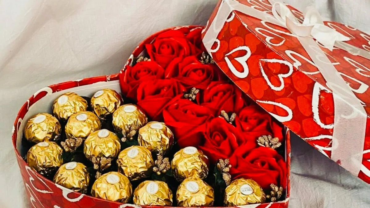 Penjelasan Buya Yahya Tentang Hukum Merayakan Hari Valentine