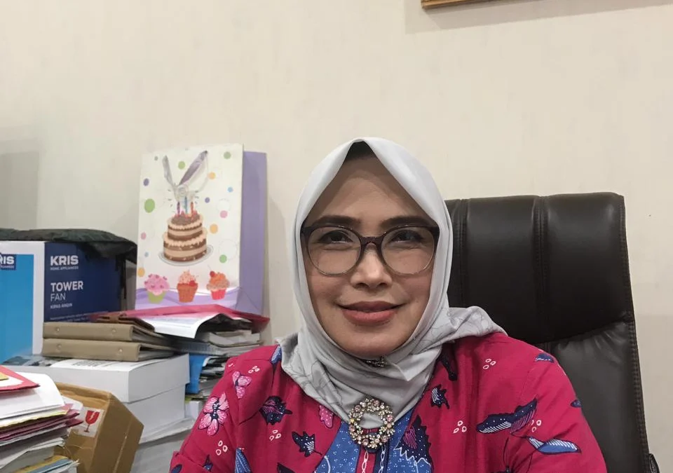 Ketua DPC PDI Perjuangan Kota Cirebon, Fitria Pamungkaswati menegaskan jika pihaknya akan mendukung penuh setiap kebijakan Walikota Cirebon untuk kepentingan masyarakat.