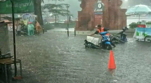 Banjir Kota Cirebon, Ketinggian 80 cm, Hindari Lewat Lokasi Ini