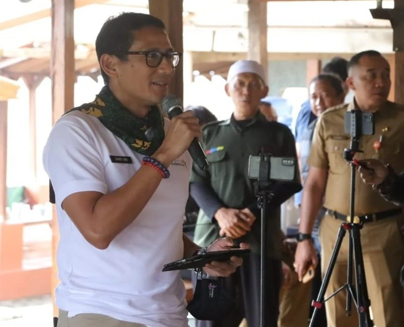 Sandiaga Uno Tertarik Buka Paket Wisata 2 Hari 3 Malam Berwisata ke Kuningan