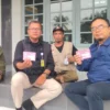 Panwascam Kecamatan Jatiwangi Temukan Stiker Coklit Palsu di Desa Sukaraja Wetan, Ini Penampakannya