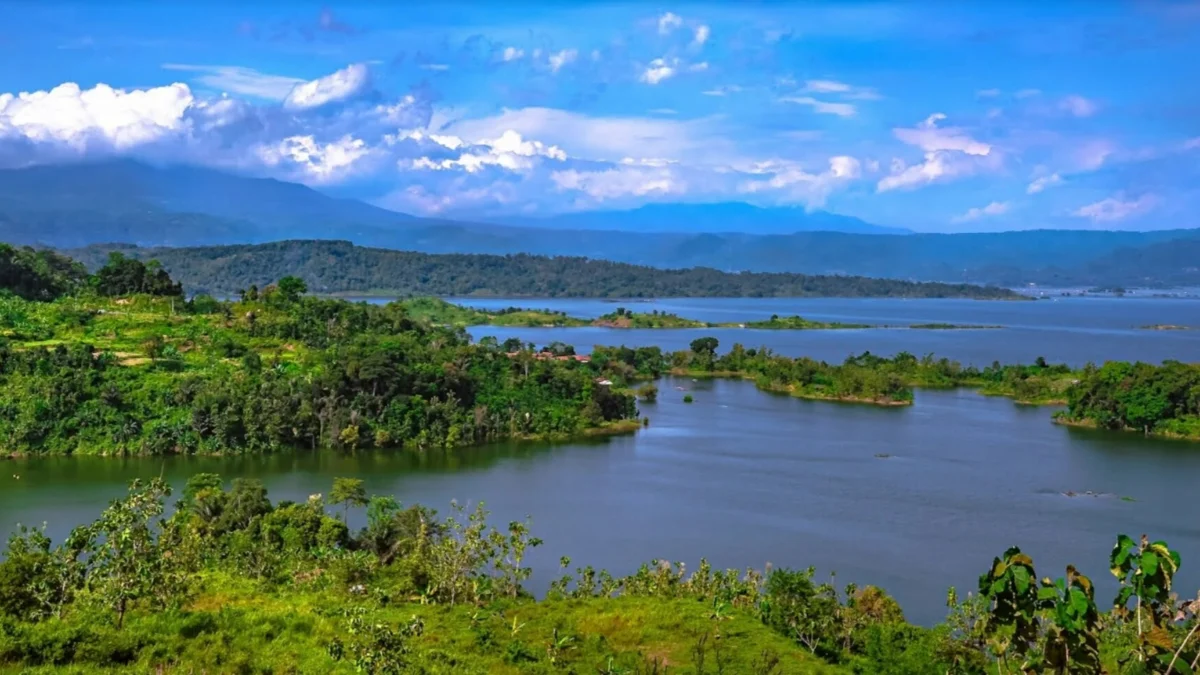 wisata dekat tol cisumdawu