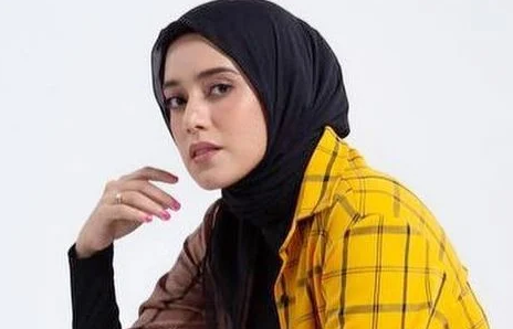 baju kuning cocok dengan jilbab warna apa