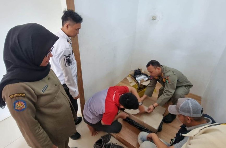 Paket 15 Ribu Batang Rokok Ilegal Berhasil Digagalkan Satpol PP dan Bea Cukai