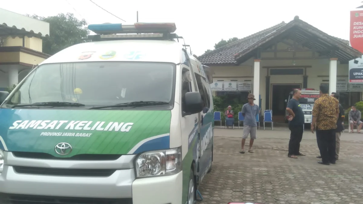 Pelayanan Samsat keliling.