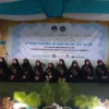 WISUDA: Yayasan Manarussalam Cirebon menggelar wisuda santri yang telah hafal Alquran 30 Juz, Sabtu (4/3/2023). --foto: abdullah/radar cirebon