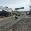 Ruas jalan Majalengka-Talaga-Cikijing segera  diperbaiki dan diperkirakan selesai usai Lebaran. Alat berat untuk memperbaiki jalan sudah mulai berdatangan