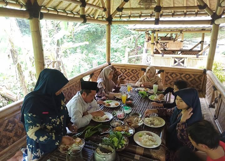 tempat bukber di sukabumi