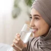 Wajib Tahu! Ini Dia Tips Aturan Minum Air Putih 8 Gelas Perhari Saat Puasa Ramadhan