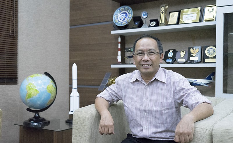 prof thomas djamaluudin