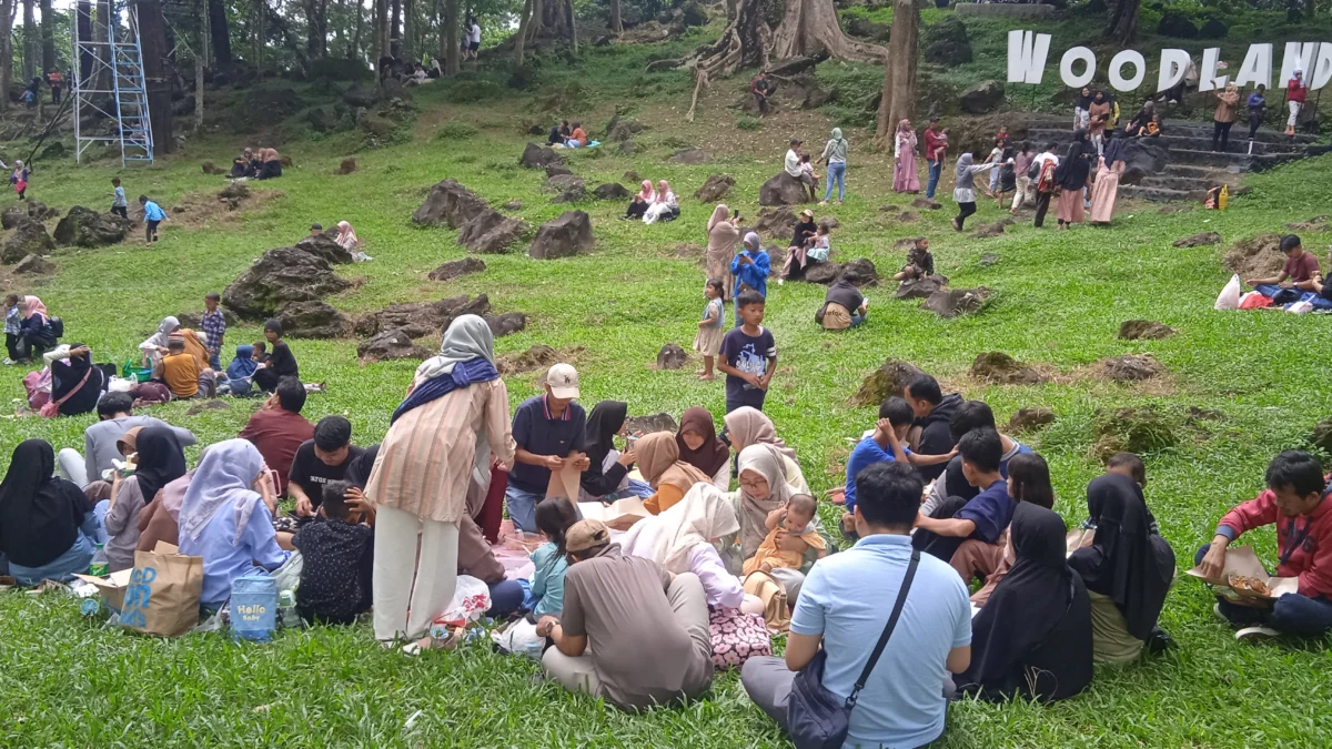 Woodland ramai pengunjung saat liburan Lebaran