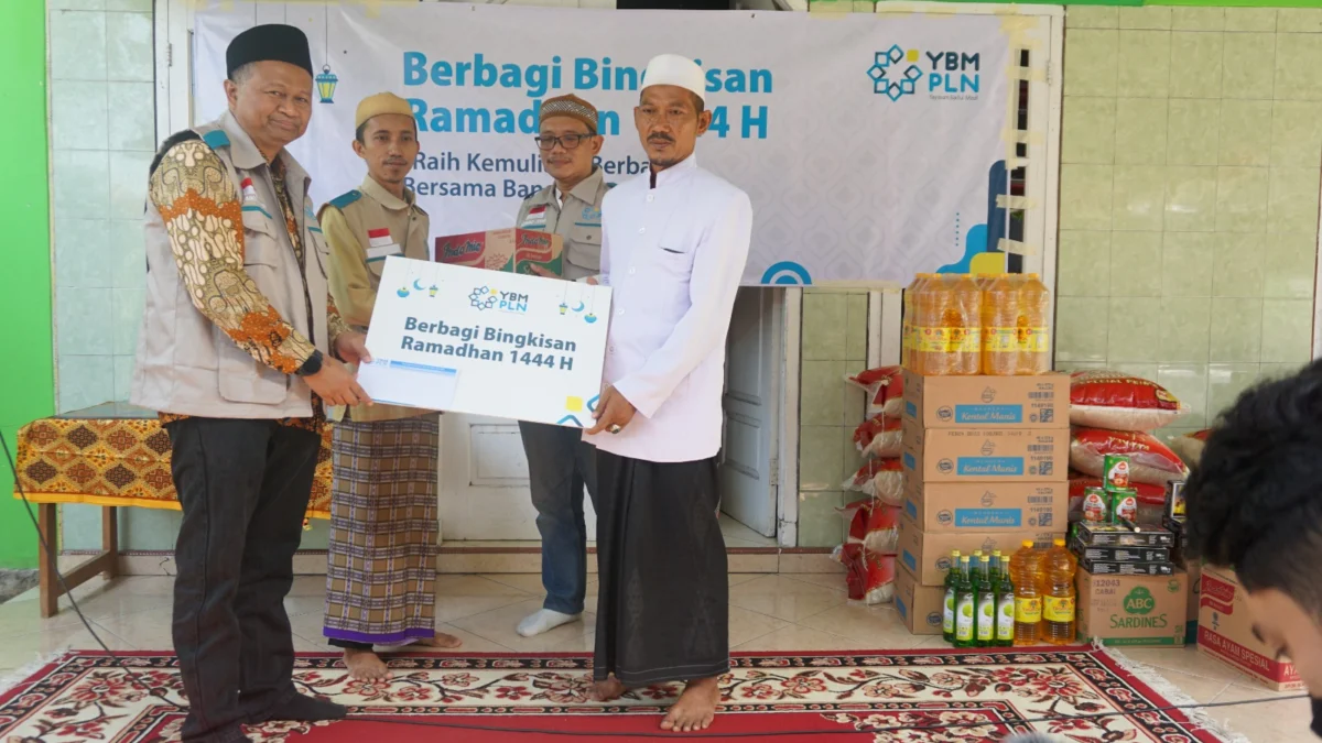 Berbagi Kebahagiaan Ramadhan 1444 H bersama YBM PLN