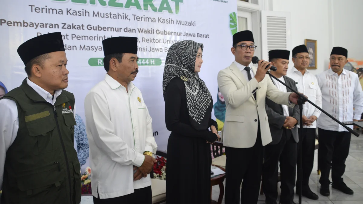 Bayar Zakat ke Baznas Jabar