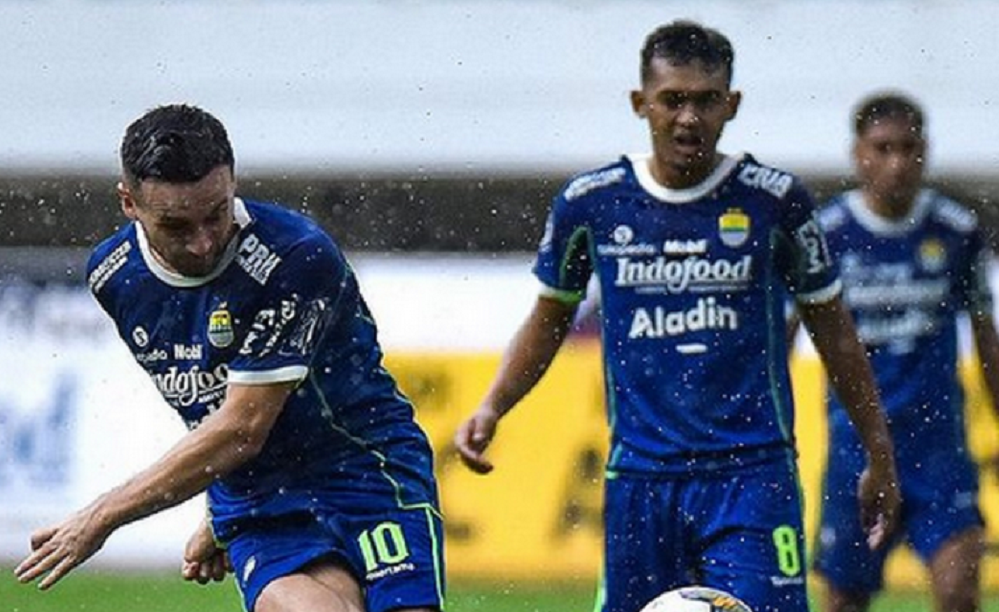 Hasil Persib vs Arema