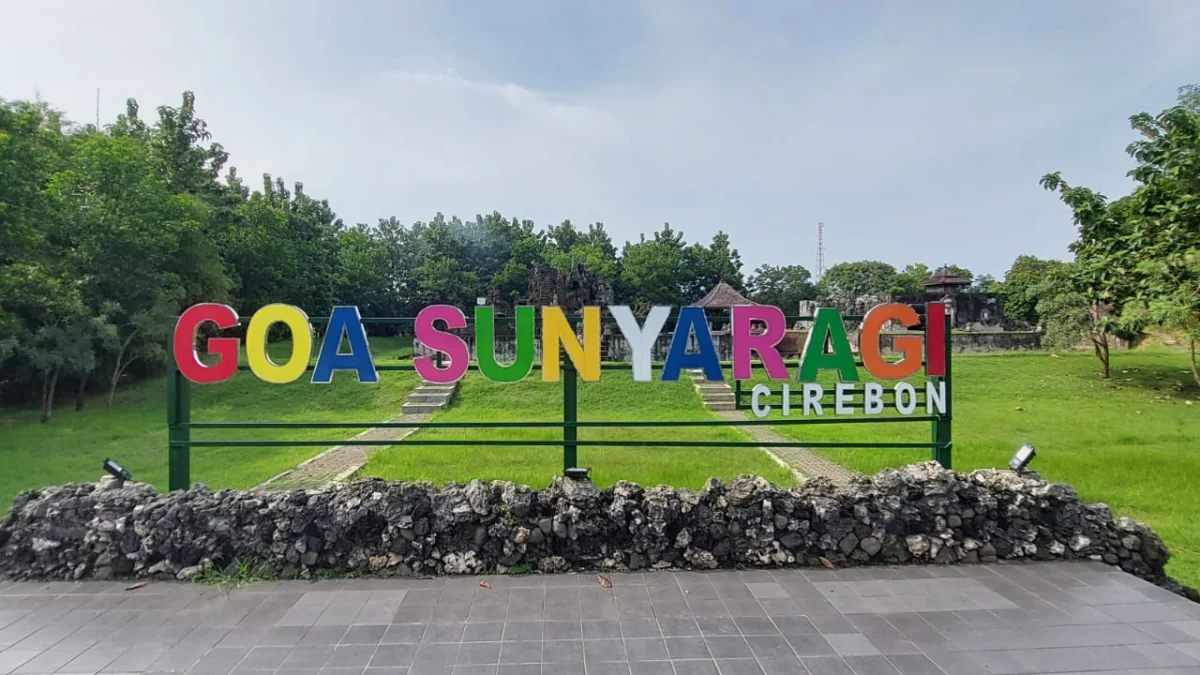 goa sunyaragi cirebon