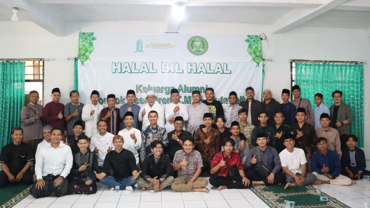 alumni pondok pesantren Al-Mutawally