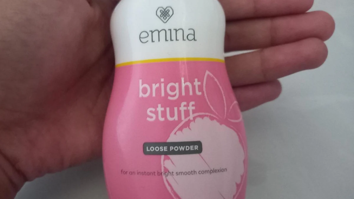 Emina Bright Stuff Loose Powder