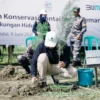 Peringati Hari Lingkungan Hidup 2023, PLN UIP JBT Salurkan bantuan 10.000 Pohon ke Pantai Indah Kemangi Kendal