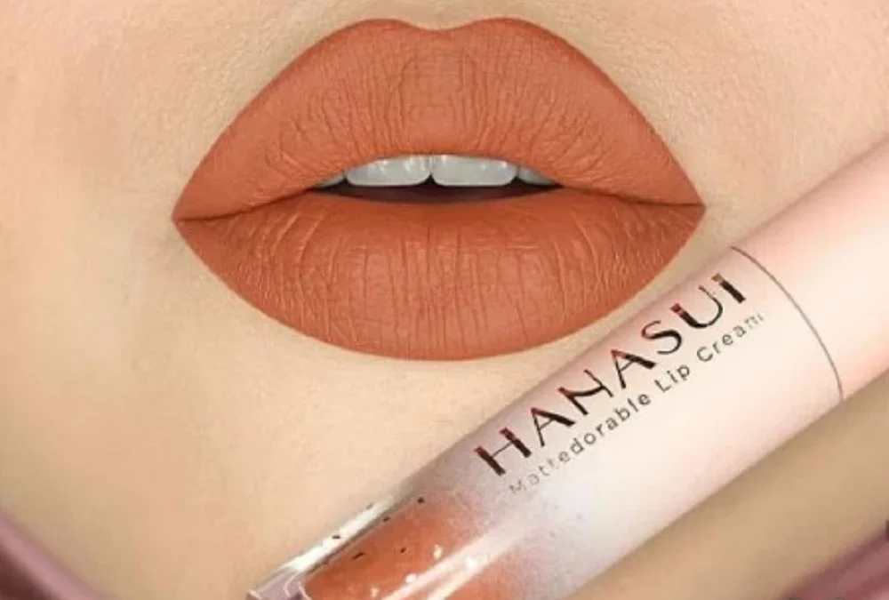 ANAK SEKOLAH HARUS MERAPAT Lipstik Hanasui Ini Bikin Kamu Tampil Cantik Di Usianya, Gak Bikin Kamu Seusia Tante!