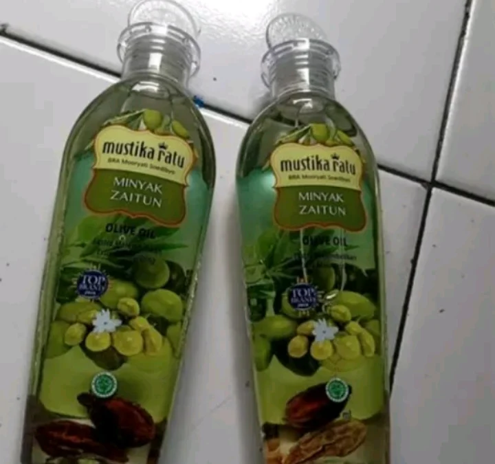 manfaat minyak zaitun untuk rambut