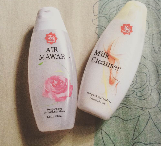 air mawar dan milk cleanser