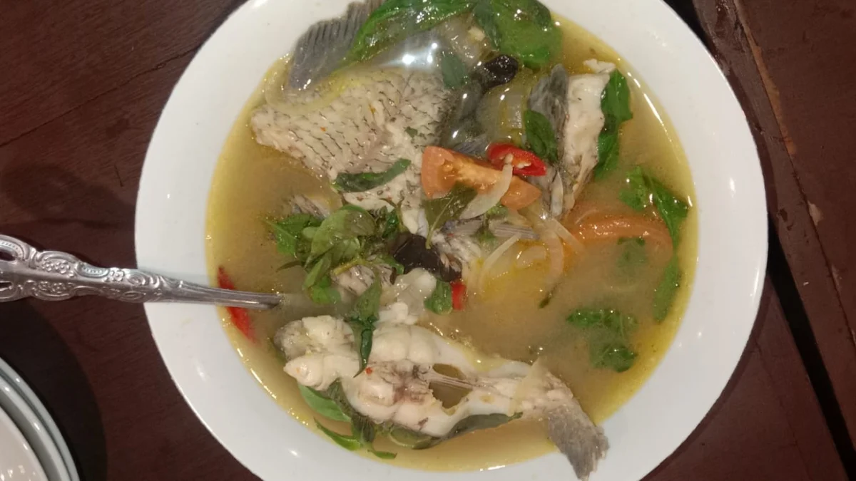 sop ikan enak di cirebon