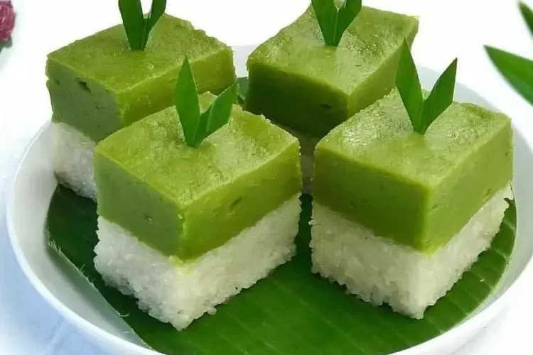 RESEP CARA BUAT KUE TALAM YANG BERWARNA HIJAU YANG UNIK