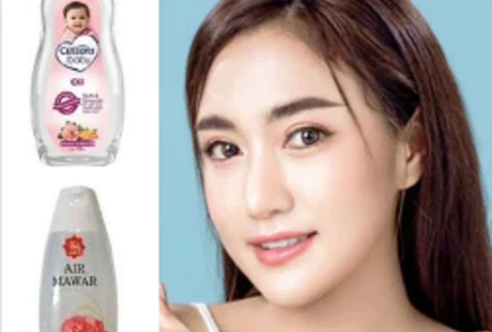 OLESKAN Campuran Air Mawar Viva dan Baby Oil Agar Wajah Glowing Sepanjang Hari