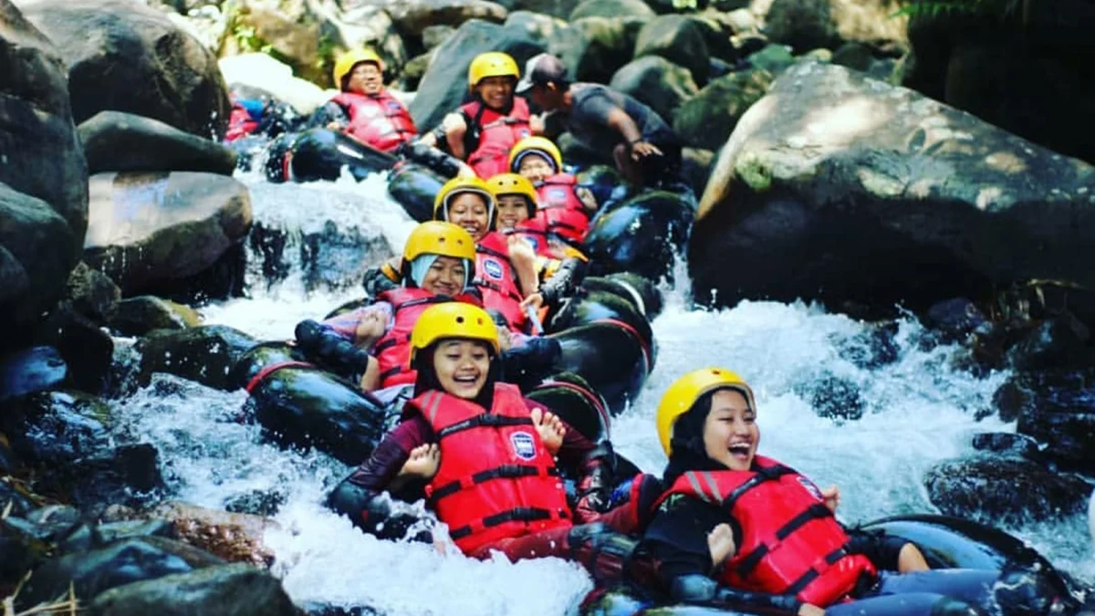 cikadongdong river tubing