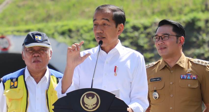 jokowi resmikan tol cisumdawu