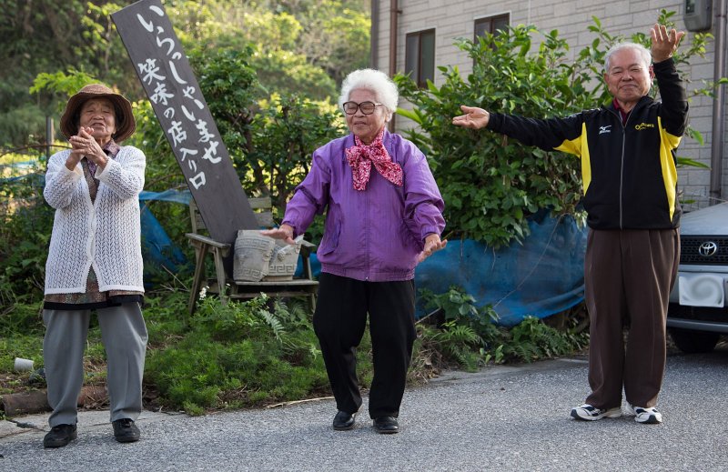 RAHASIA ORANG OKINAWA DI JEPANG YANG PANJANG UMUR DAN SEHAT SELALU