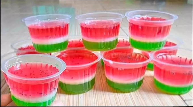 PUDING BUAH YANG SEGAR BANGET COCOK BUAT KAMU YANG SUKA MAKANAN YANG MANIS ENAK