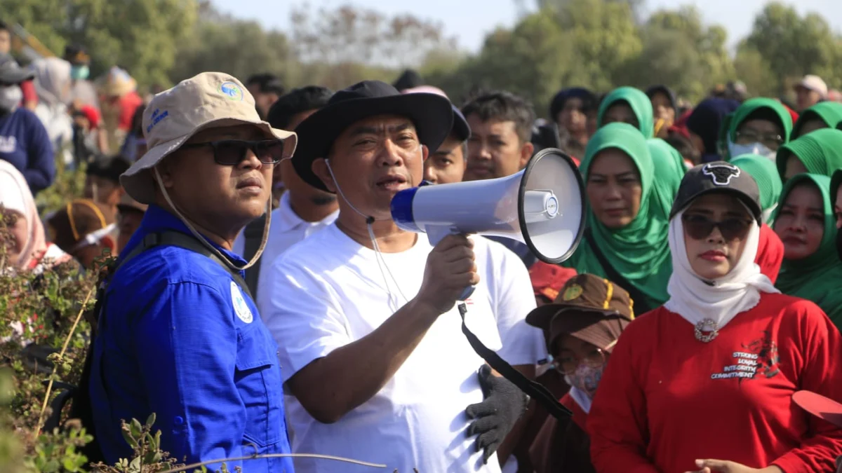 bersih Pantai Kesenden